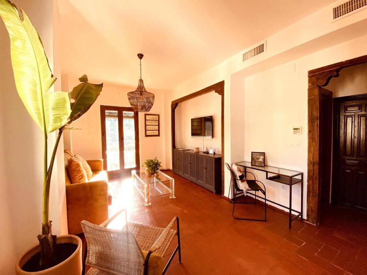 La Casa De Carro - Hostatel Villa Granada Dış mekan fotoğraf