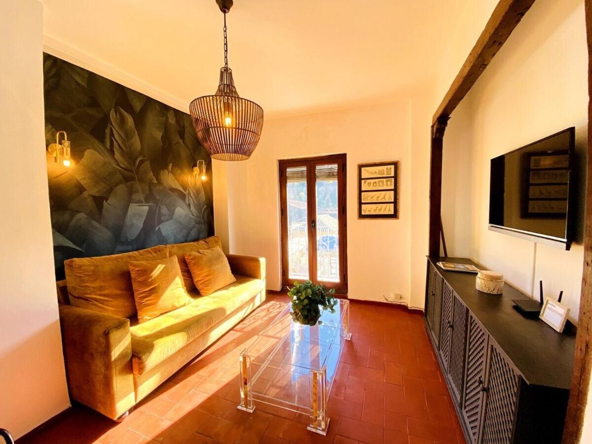La Casa De Carro - Hostatel Villa Granada Dış mekan fotoğraf